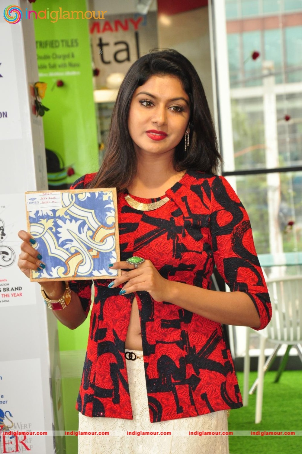 Actress Akshatha Bharadwaj Launched Lorven Tiles Event hd photo
