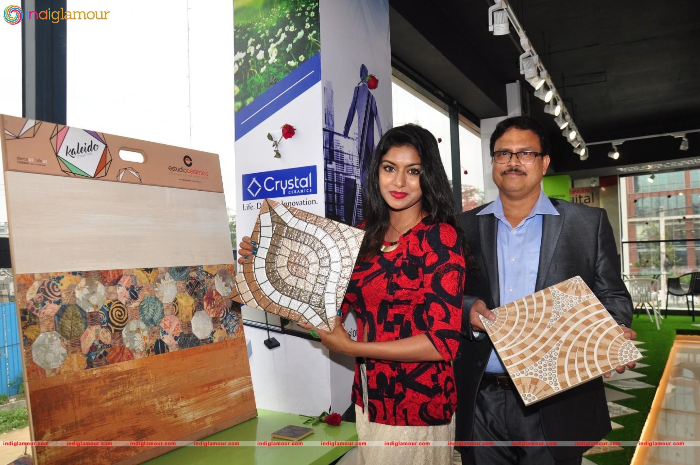 Actress Akshatha Bharadwaj Launched Lorven Tiles Event hd photo