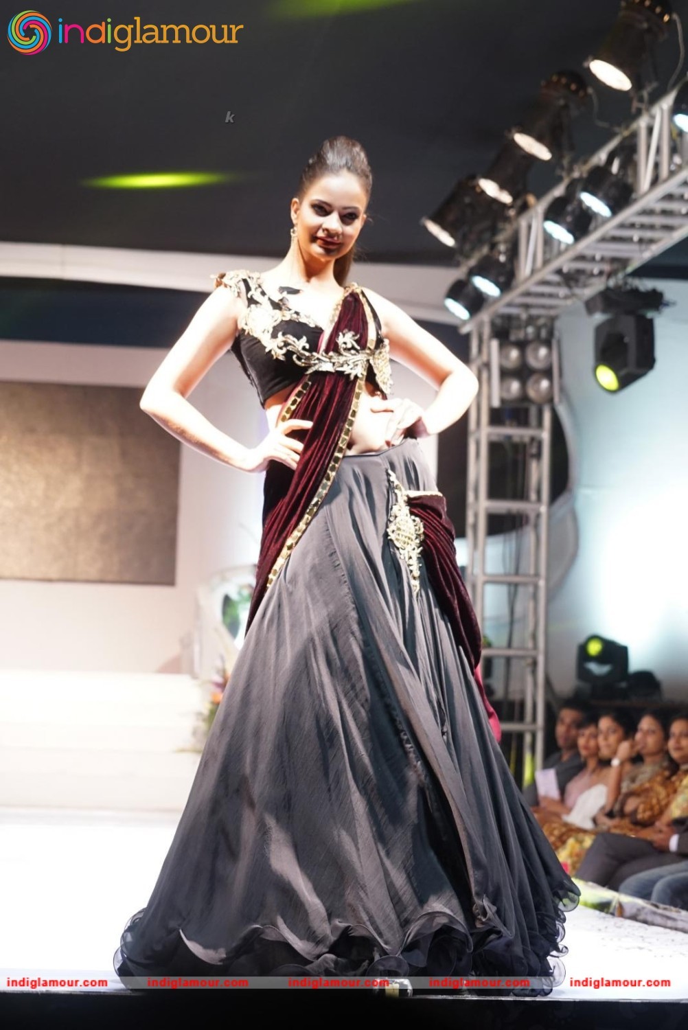 The Wedding Vow Fashion Show Event hd photo