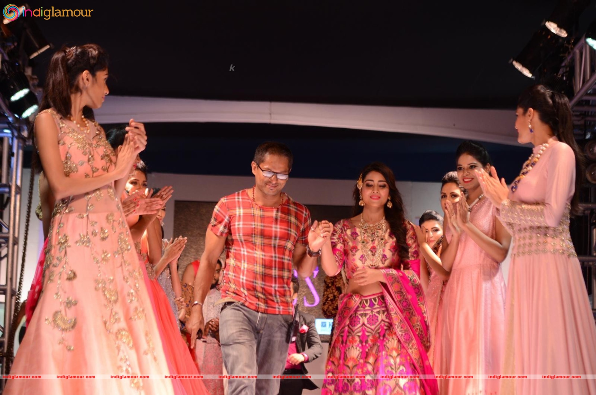 The Wedding Vow Fashion Show Event hd photo