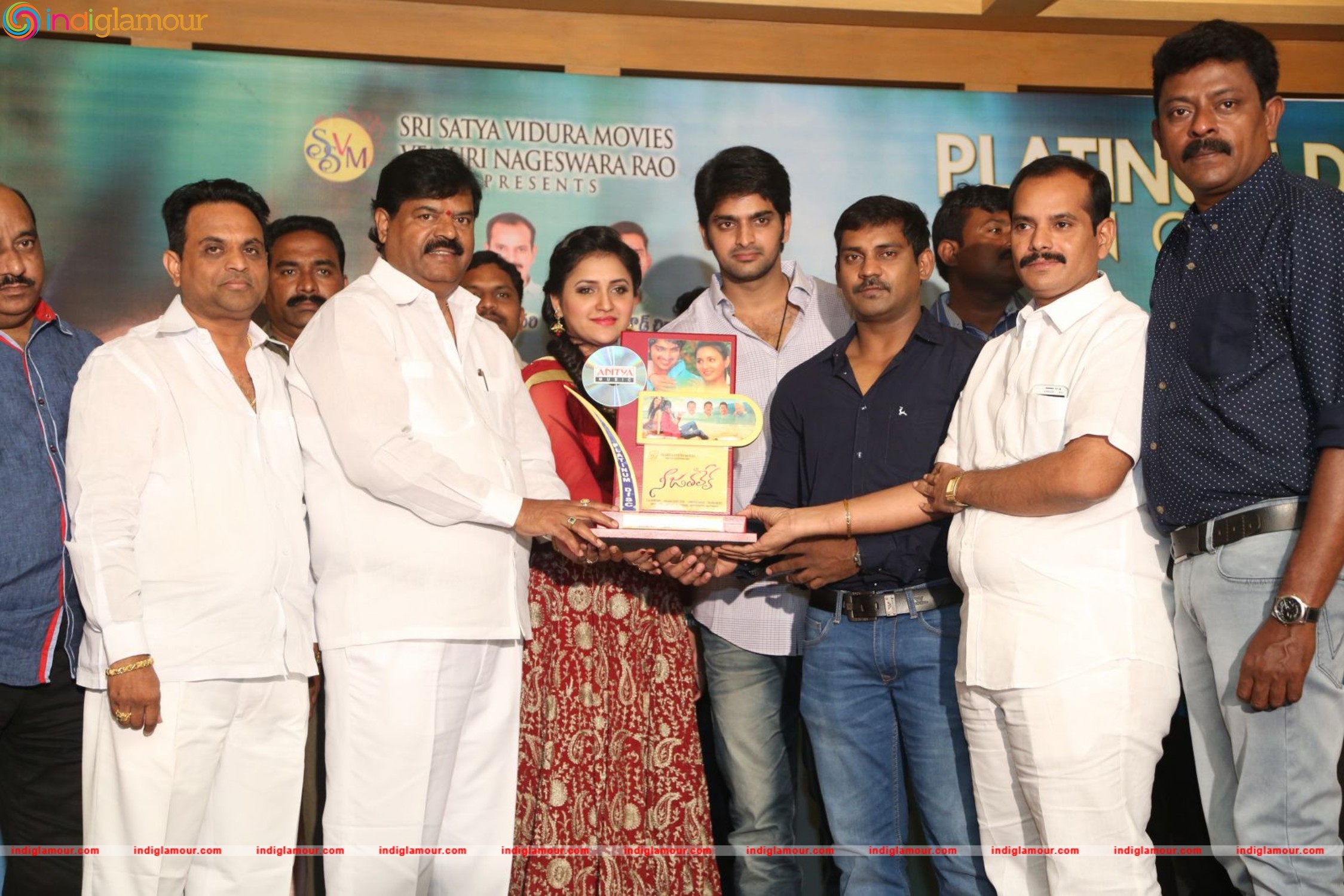 Nee Jathaleka Platinum Disc Function Event hd photo