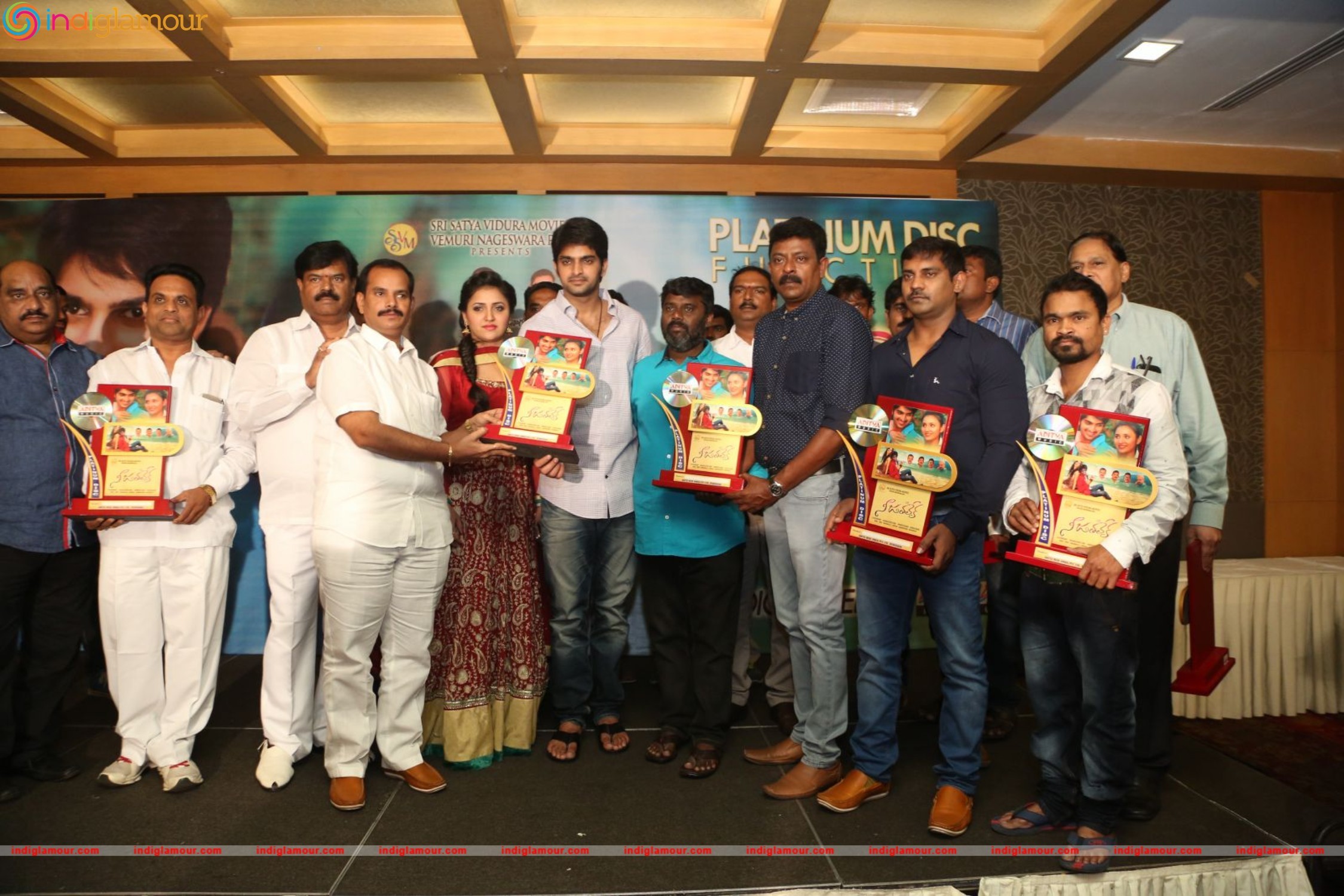 Nee Jathaleka Platinum Disc Function Event hd photo