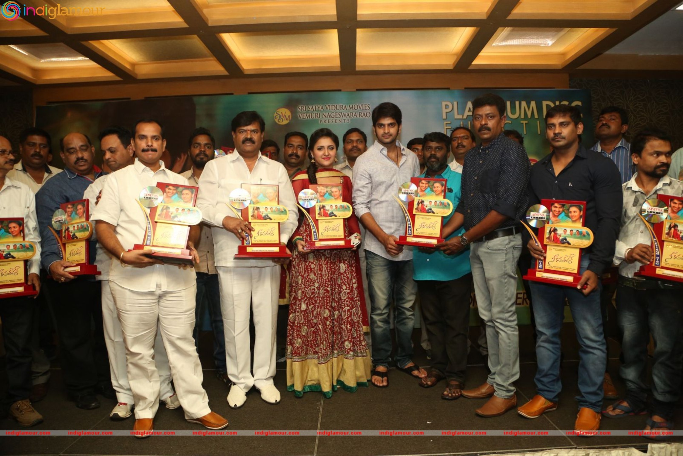 Nee Jathaleka Platinum Disc Function Event hd photo