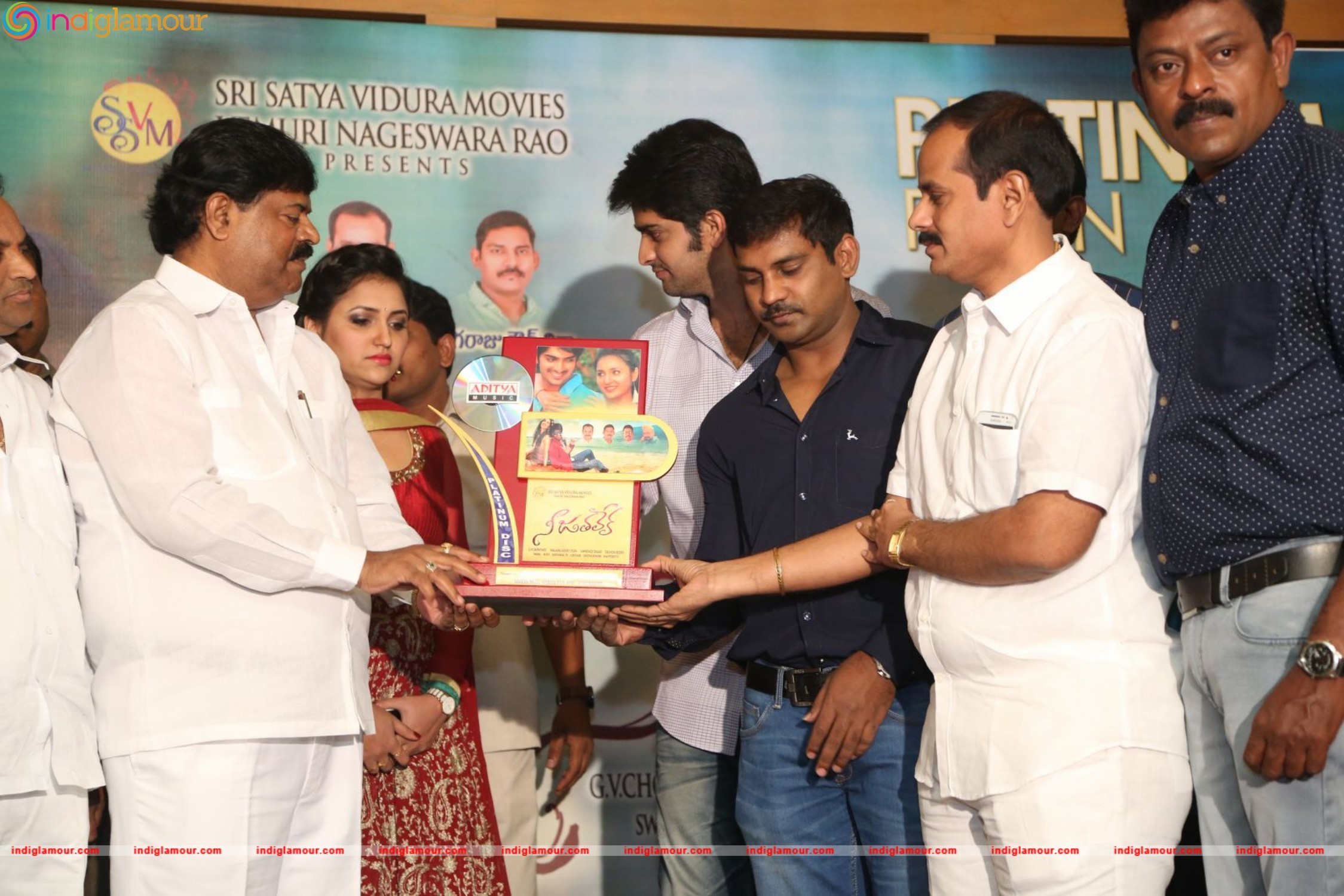Nee Jathaleka Platinum Disc Function Event hd photo
