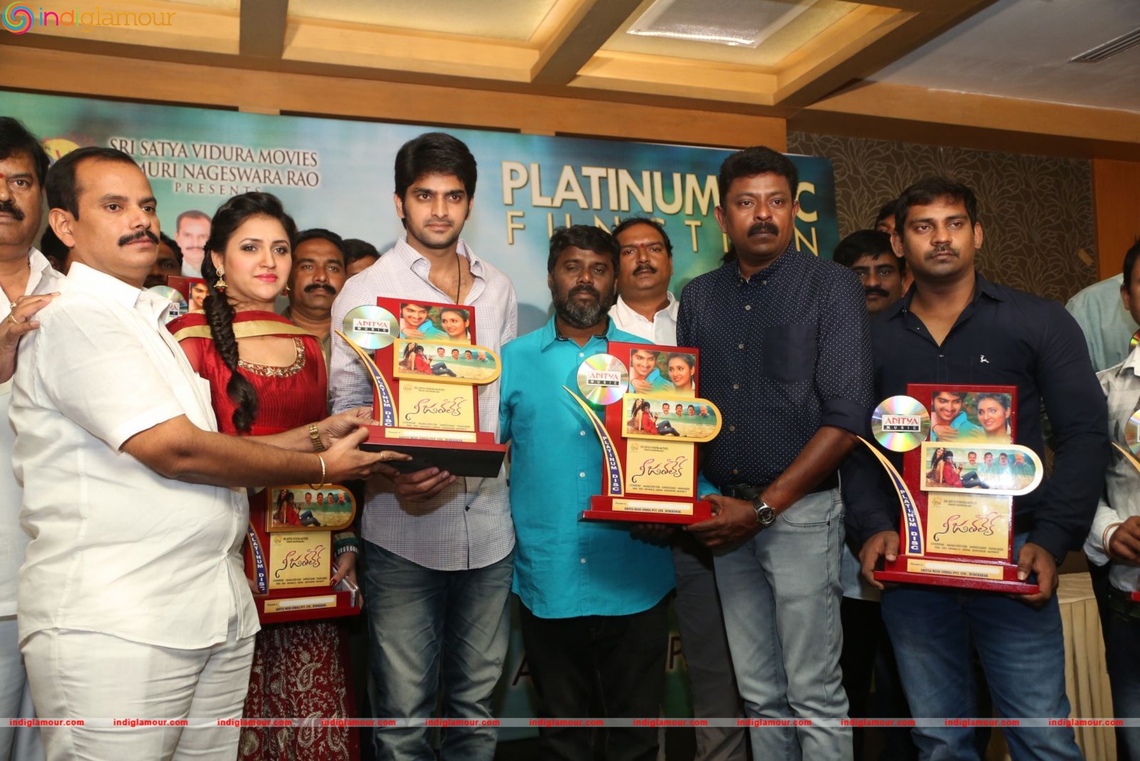 Nee Jathaleka Platinum Disc Function Event hd photo