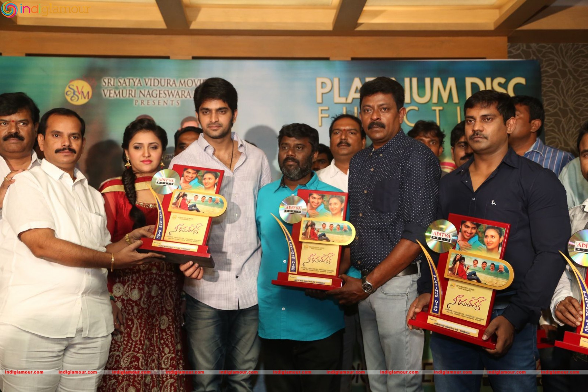 Nee Jathaleka Platinum Disc Function Event hd photo