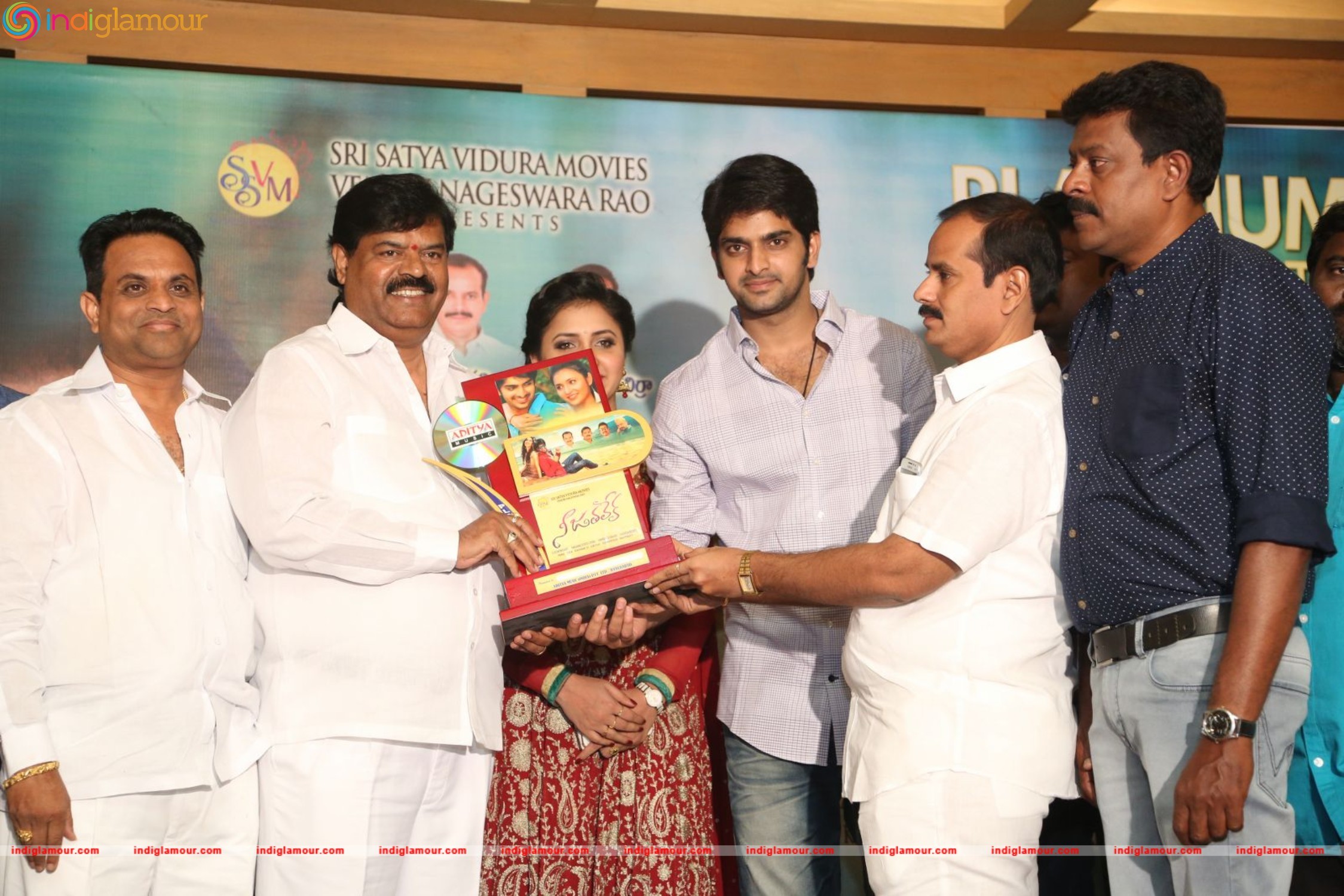 Nee Jathaleka Platinum Disc Function Event hd photo