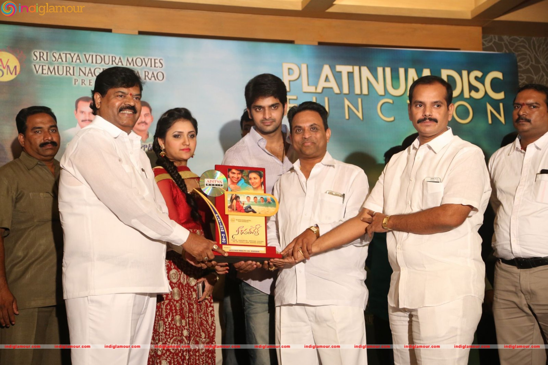 Nee Jathaleka Platinum Disc Function Event hd photo