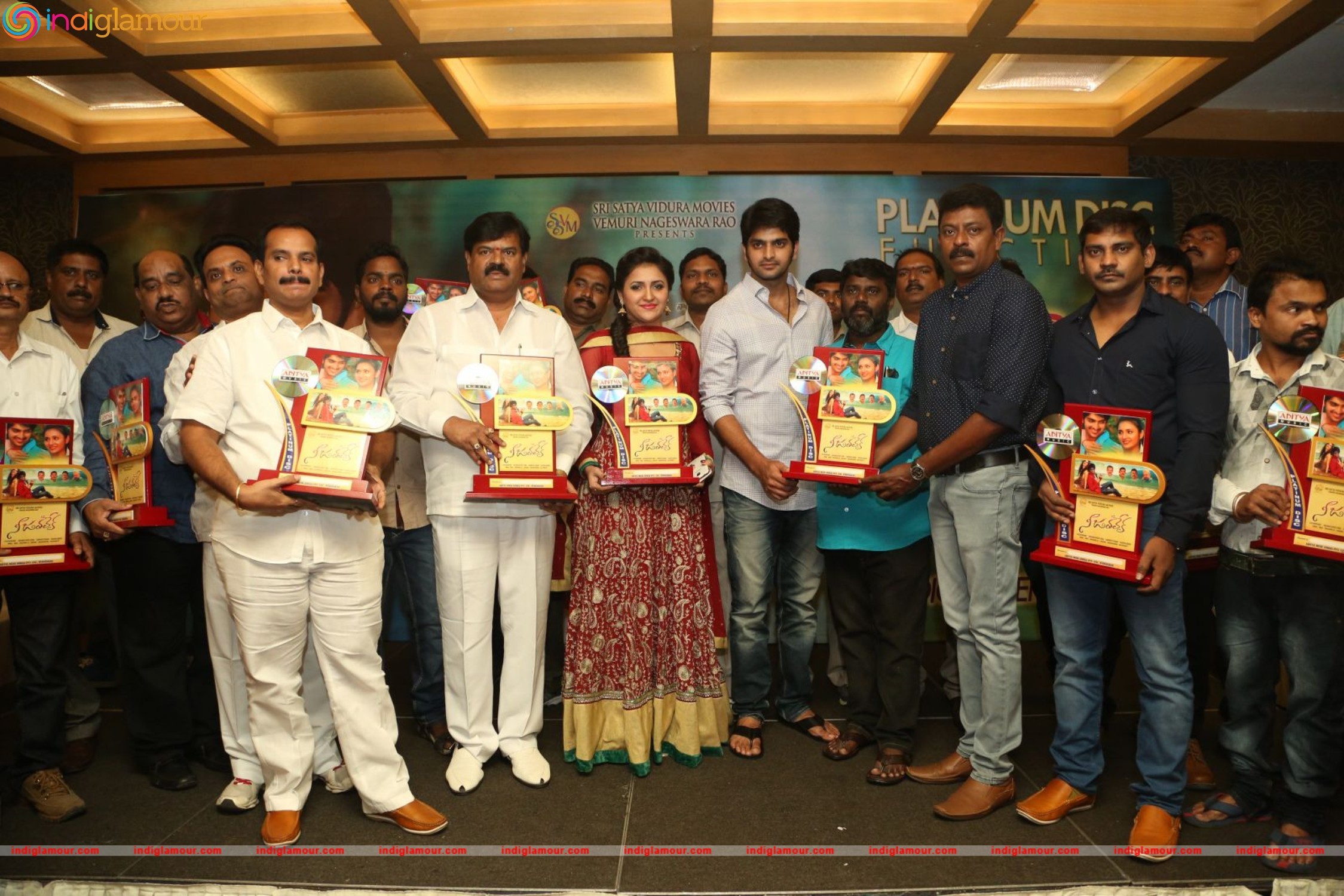 Nee Jathaleka Platinum Disc Function Event hd photo