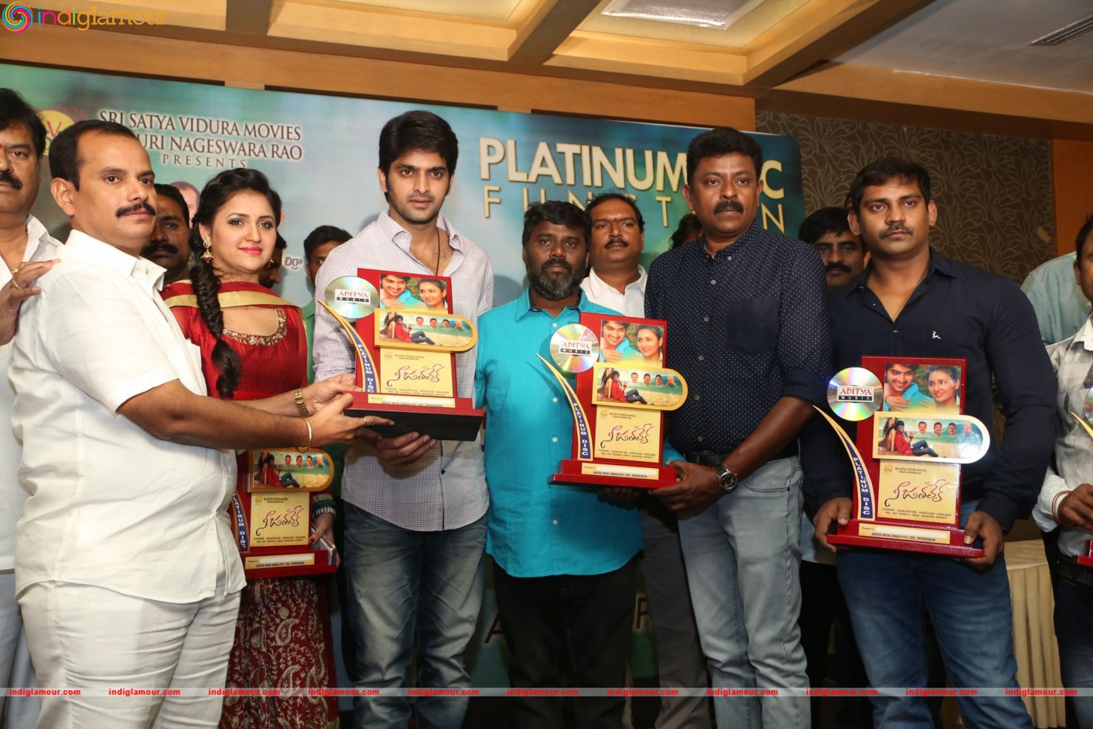 Nee Jathaleka Platinum Disc Function Event hd photo