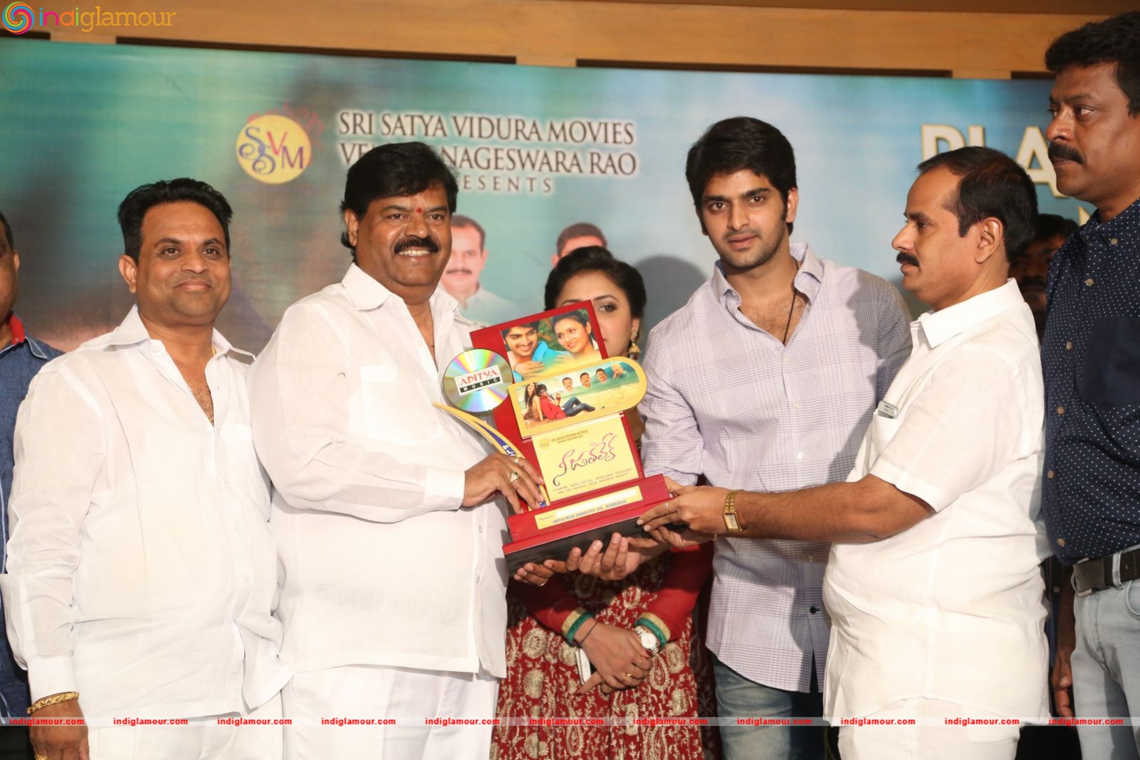 Nee Jathaleka Platinum Disc Function Event hd photo
