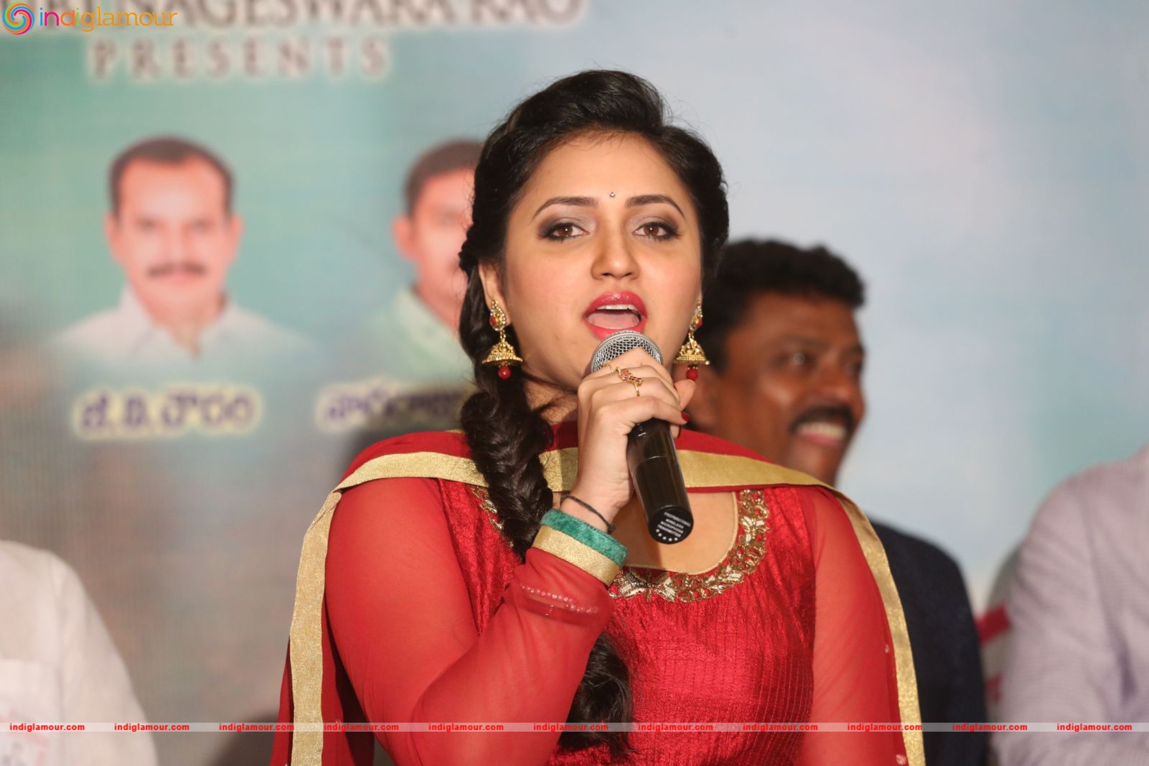 Nee Jathaleka Platinum Disc Function Event hd photo