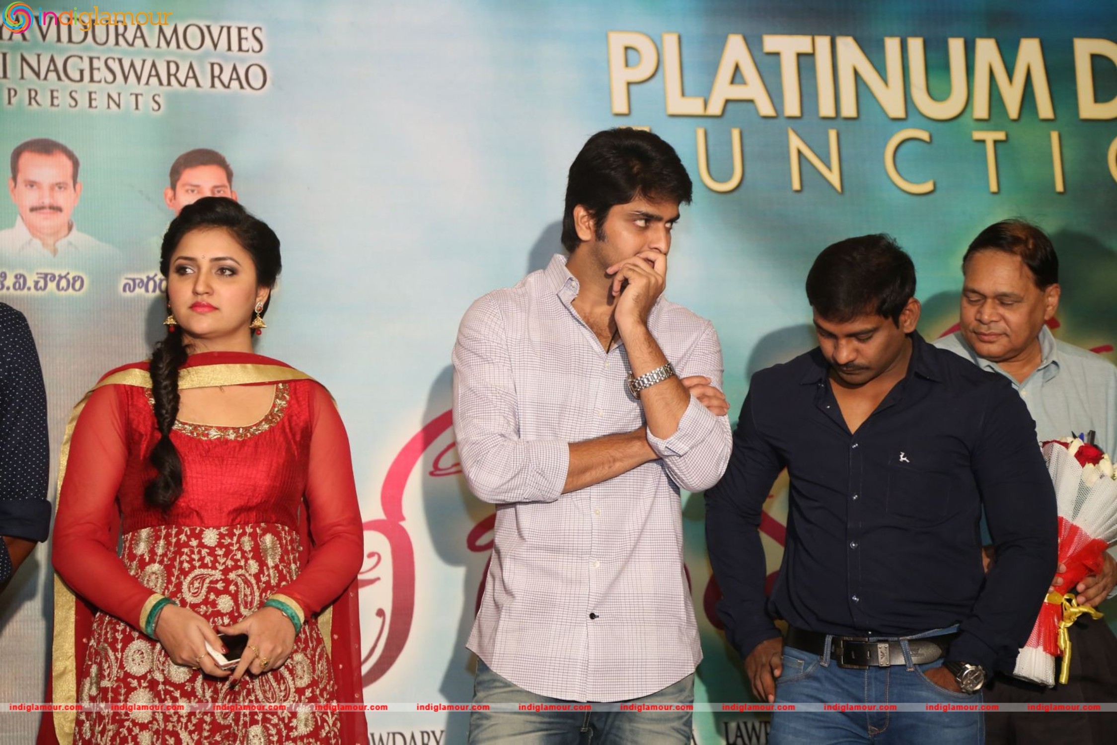 Nee Jathaleka Platinum Disc Function Event hd photo
