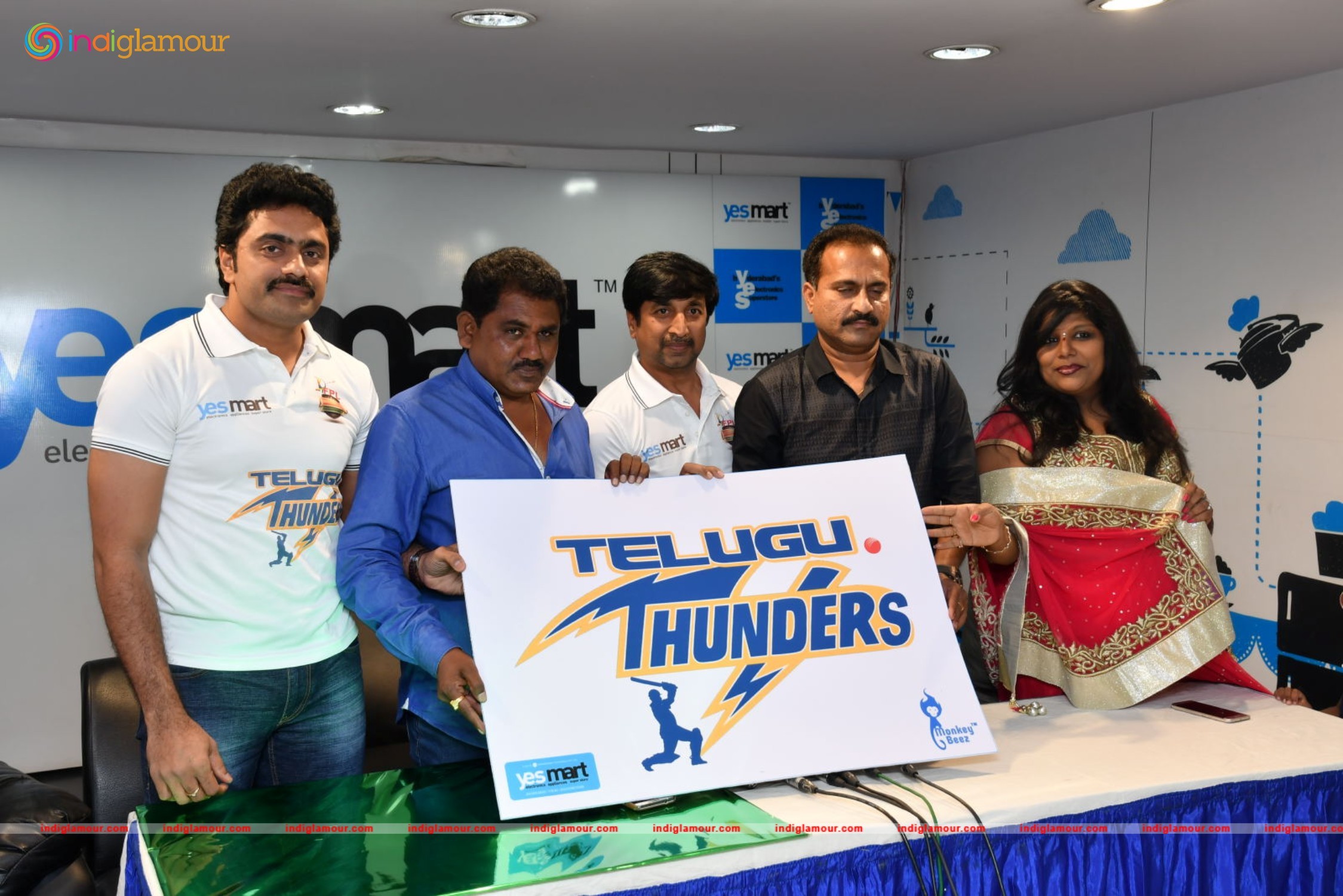 FPL Announces Launch of Telugu Thunders at Yesmart KPHB a Celeb Cricket Team Event hd photo