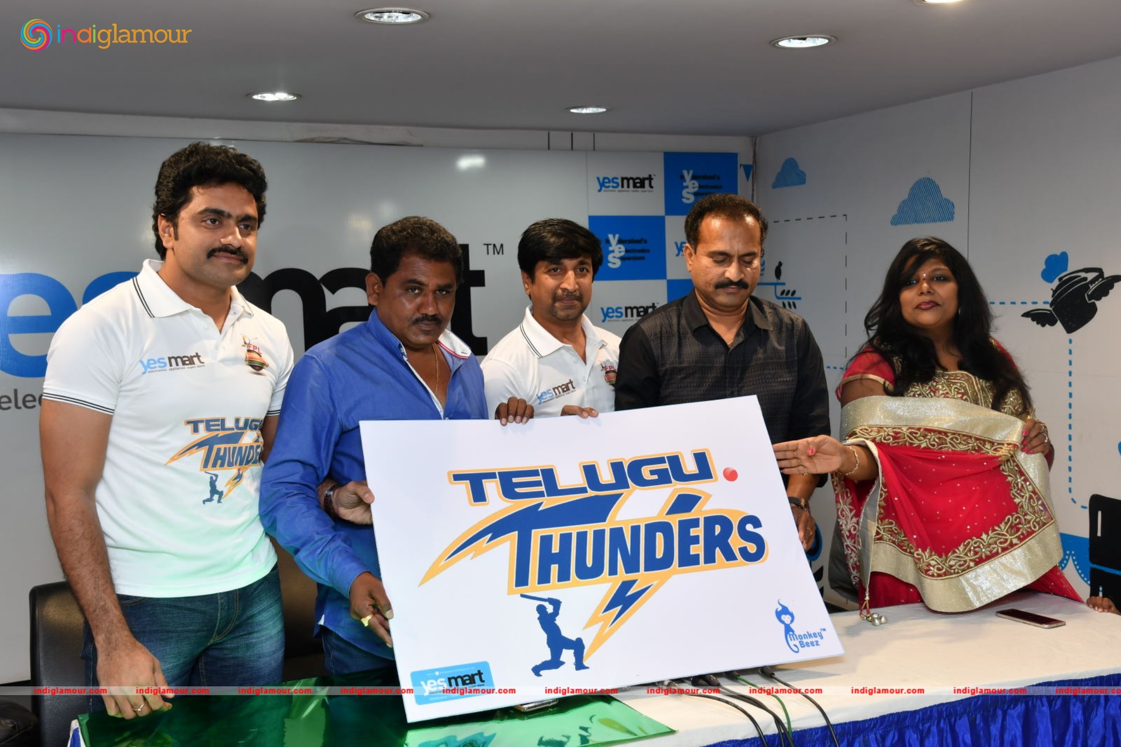 FPL Announces Launch of Telugu Thunders at Yesmart KPHB a Celeb Cricket Team Event hd photo