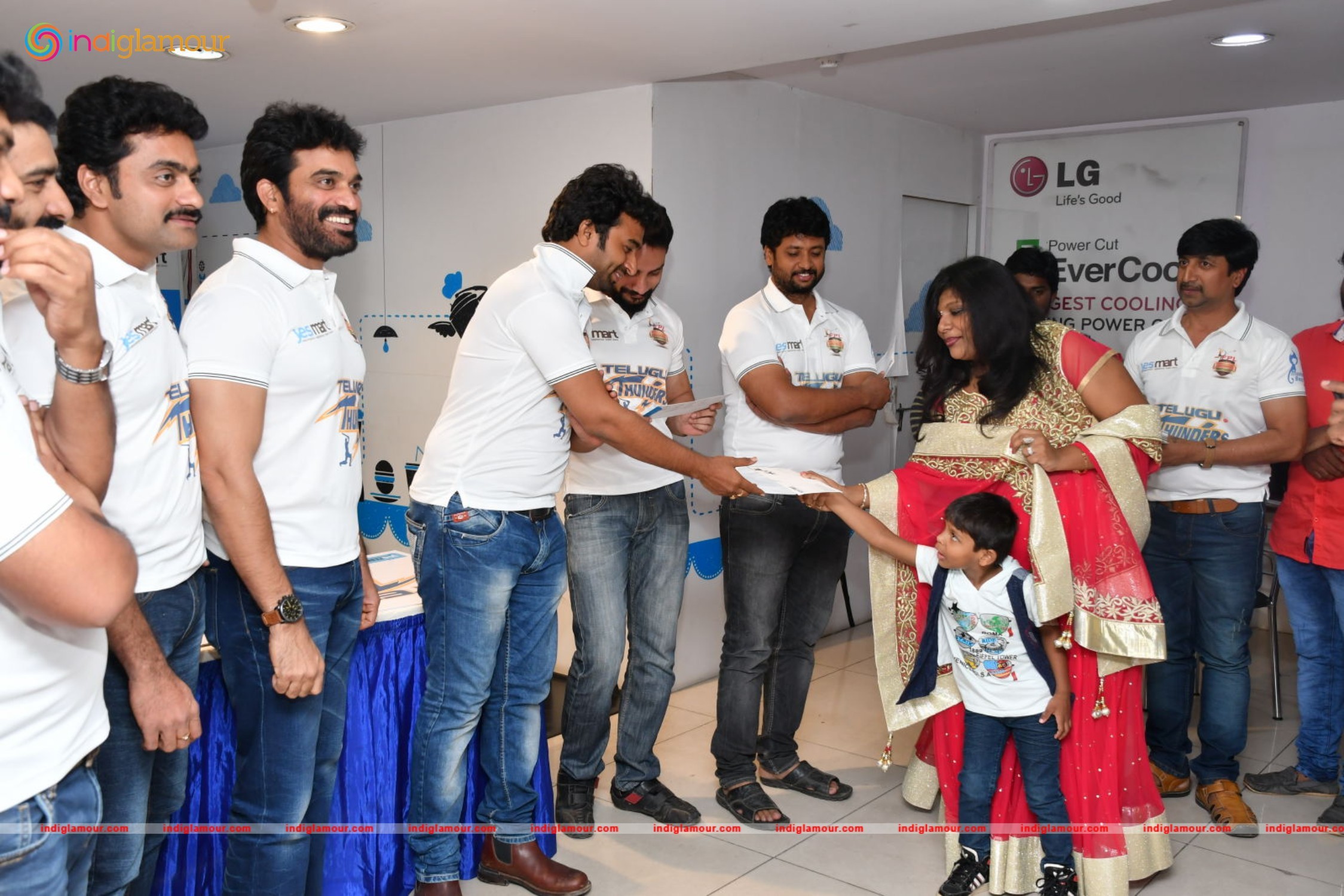 FPL Announces Launch of Telugu Thunders at Yesmart KPHB a Celeb Cricket Team Event hd photo