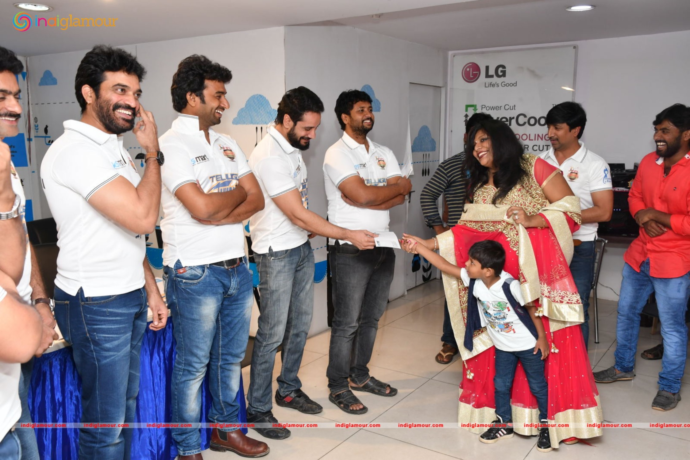 FPL Announces Launch of Telugu Thunders at Yesmart KPHB a Celeb Cricket Team Event hd photo