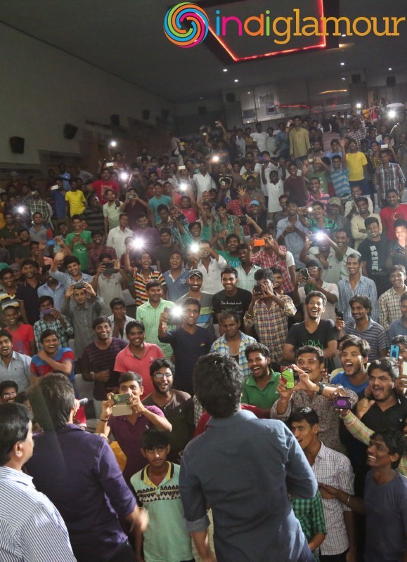 Rojulu Marayi Team In Rajdhani Theatre Dilshukhnagar Event hd photo