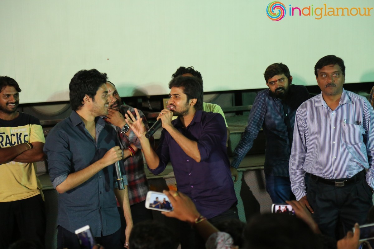 Rojulu Marayi Team In Rajdhani Theatre Dilshukhnagar Event hd photo