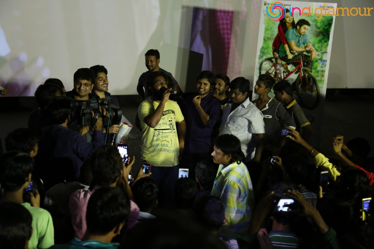 Rojulu Marayi Team In Sandhya Theatre Event hd photo