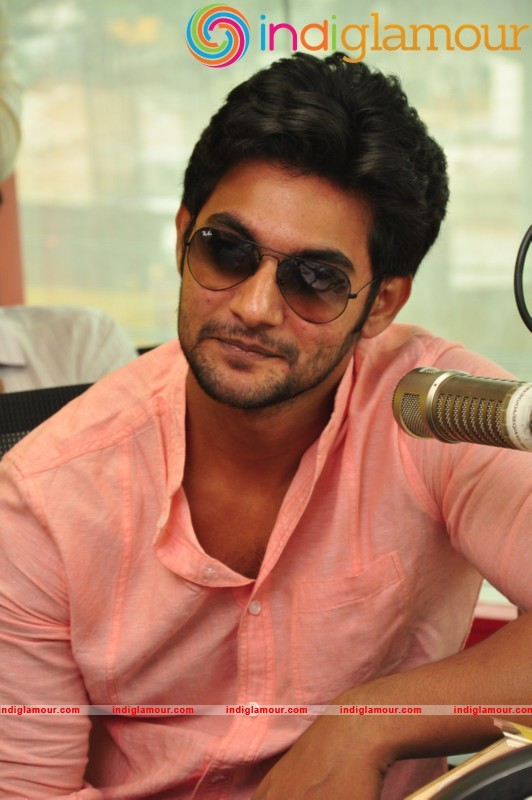 Chuttalabbayi Song Launch at Radio Mirchi Event hd photo