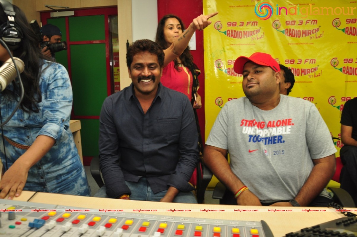 Chuttalabbayi Song Launch at Radio Mirchi Event hd photo