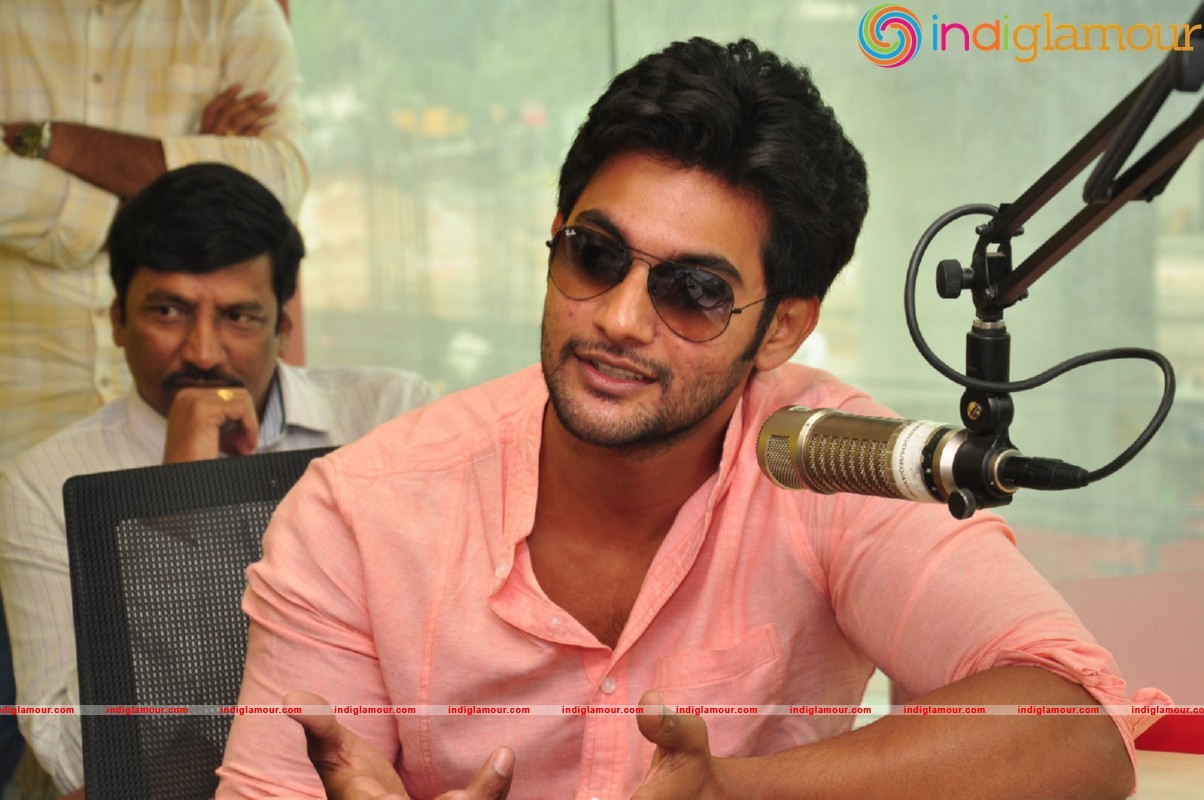 Chuttalabbayi Song Launch at Radio Mirchi Event hd photo