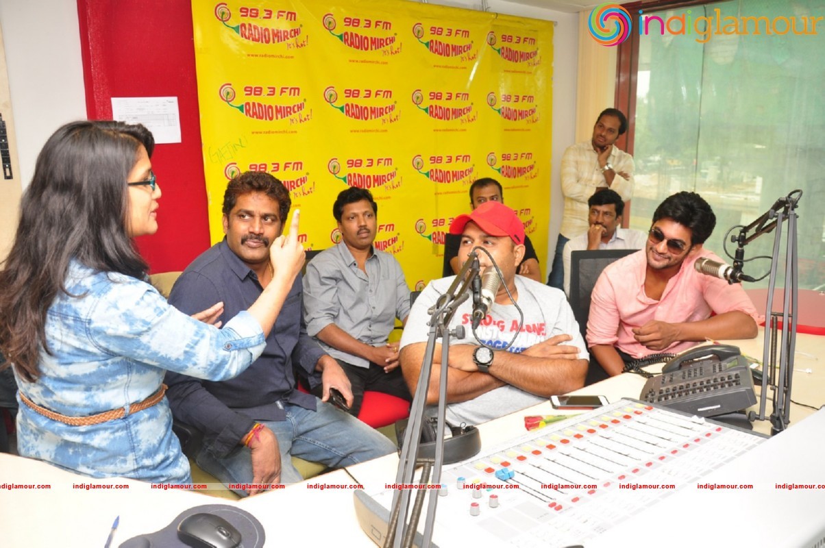Chuttalabbayi Song Launch at Radio Mirchi Event hd photo