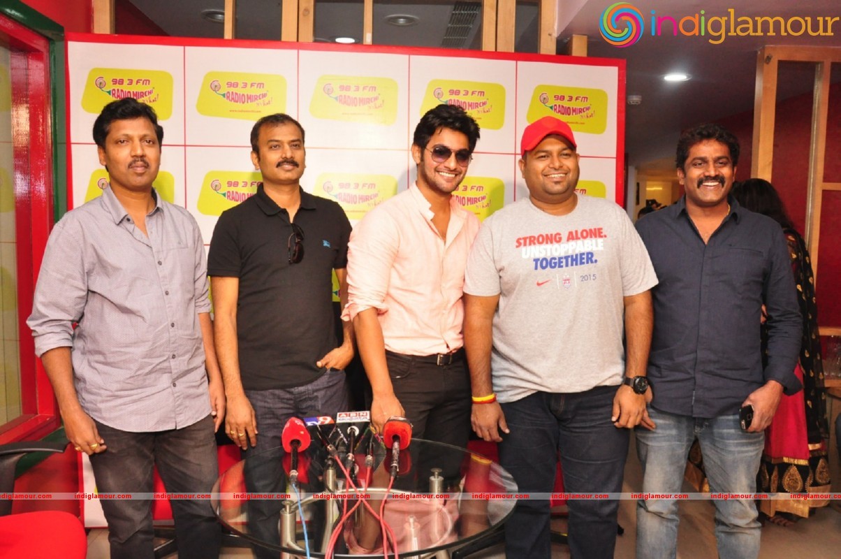 Chuttalabbayi Song Launch at Radio Mirchi Event hd photo