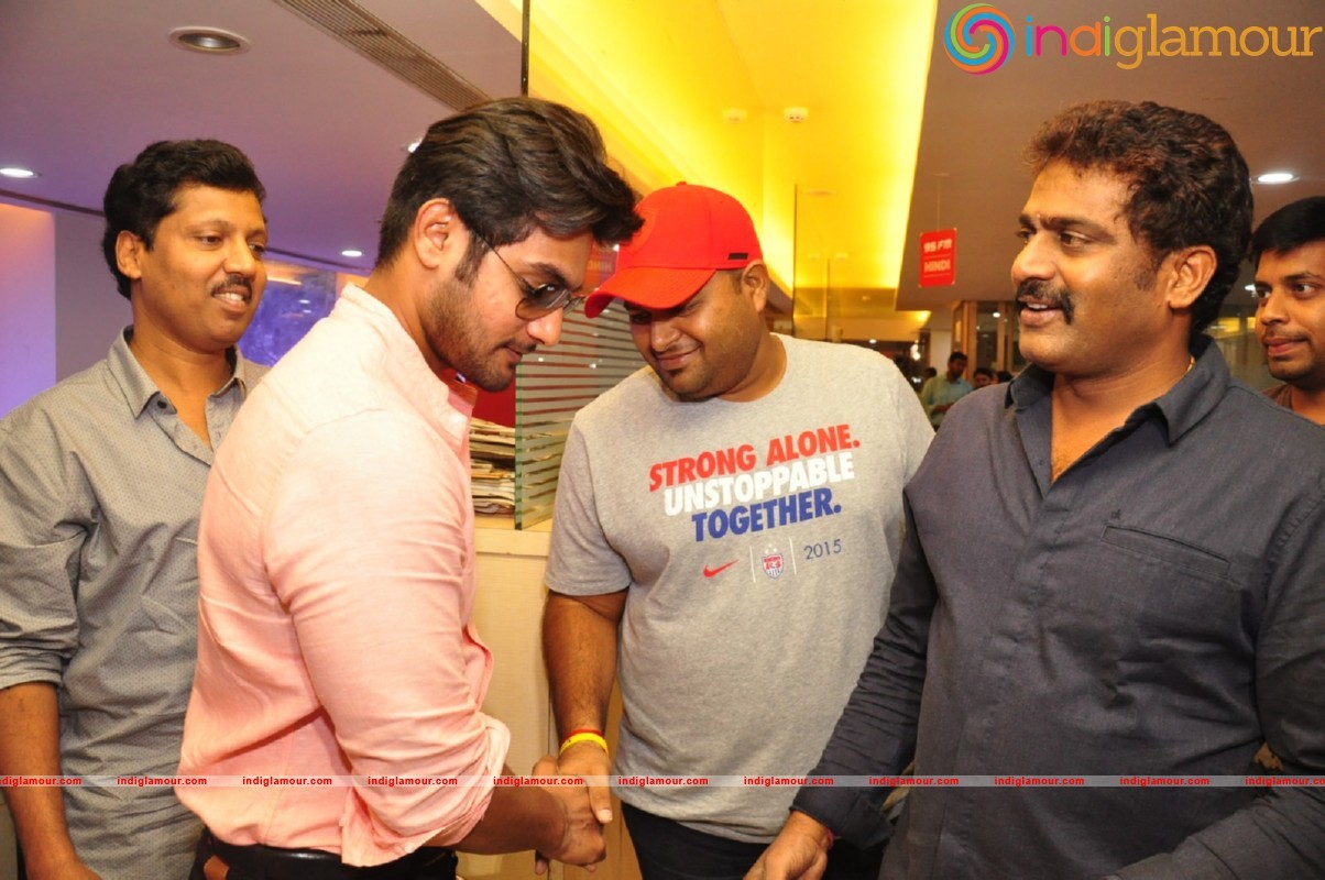Chuttalabbayi Song Launch at Radio Mirchi Event hd photo