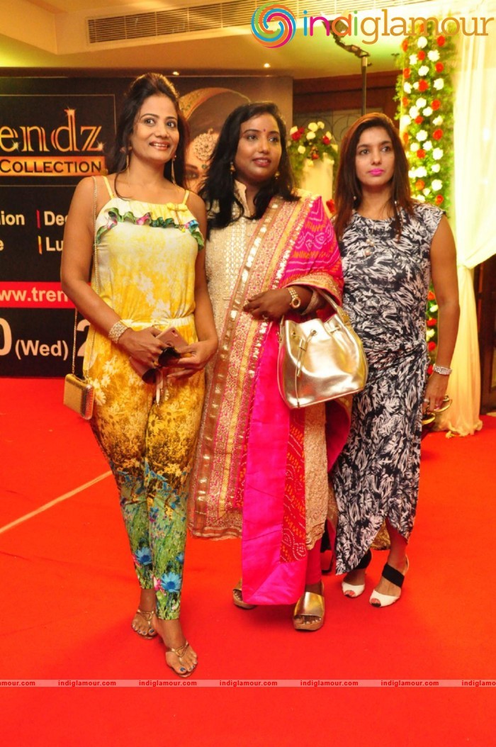 Trendz Vivah Collection Exibition Event hd photo