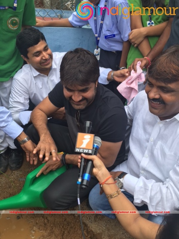 HARITHA HARAM with SRIKANTH and Mayor Event hd photo