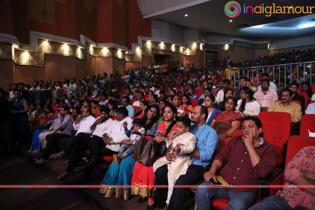 Babu Bangaram Movie Audio Launch Event hd photo