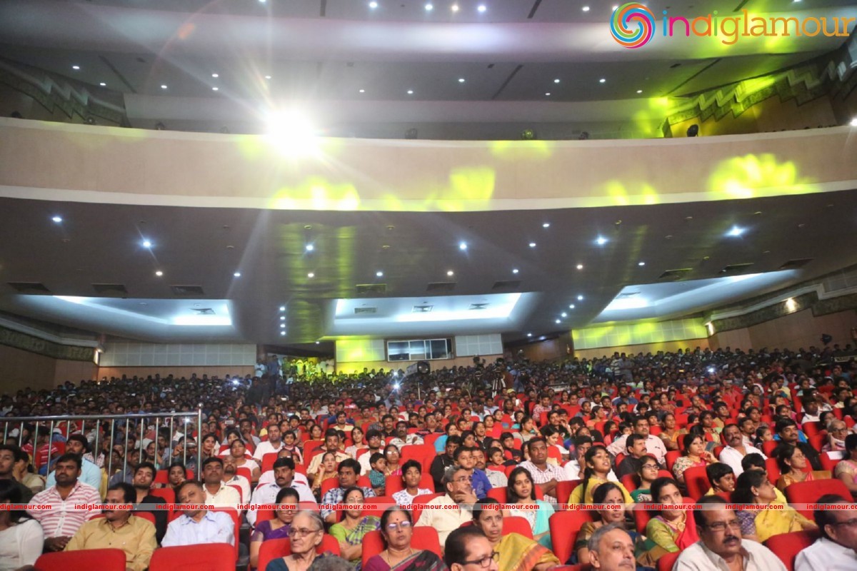 Babu Bangaram Movie Audio Launch Event hd photo