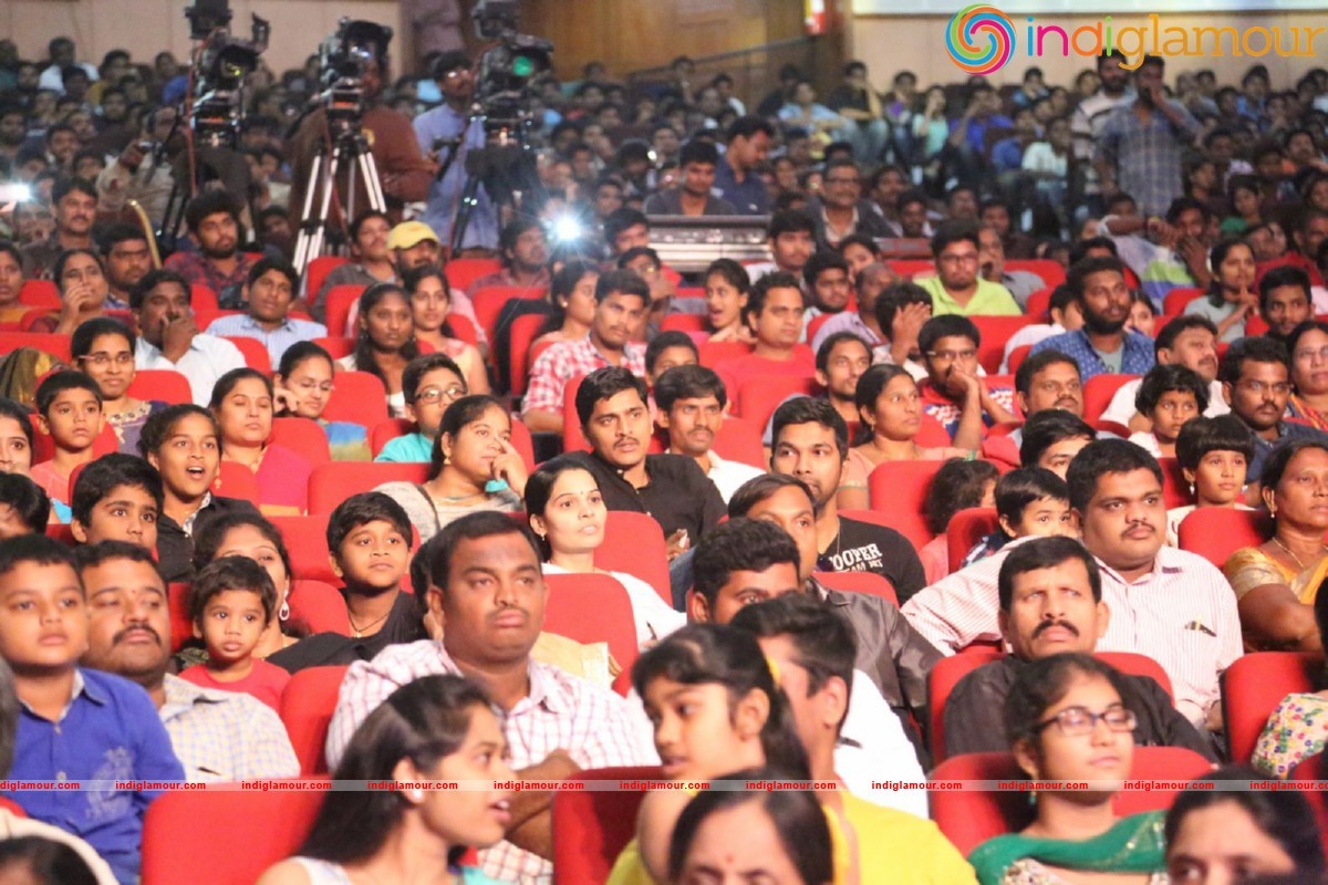 Babu Bangaram Movie Audio Launch Event hd photo