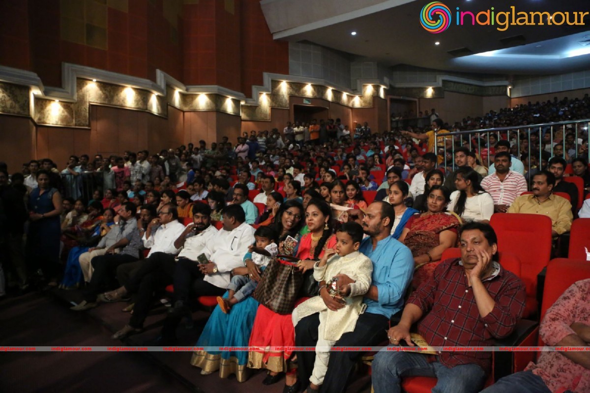 Babu Bangaram Movie Audio Launch Event hd photo
