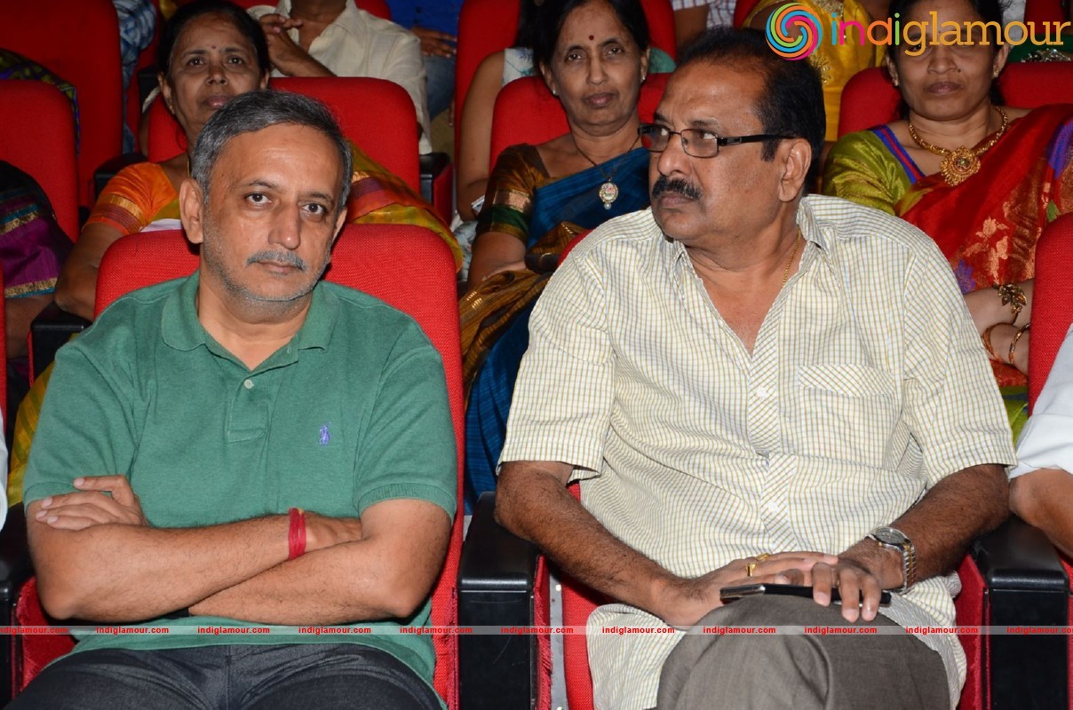Babu Bangaram Movie Audio Launch Event hd photo