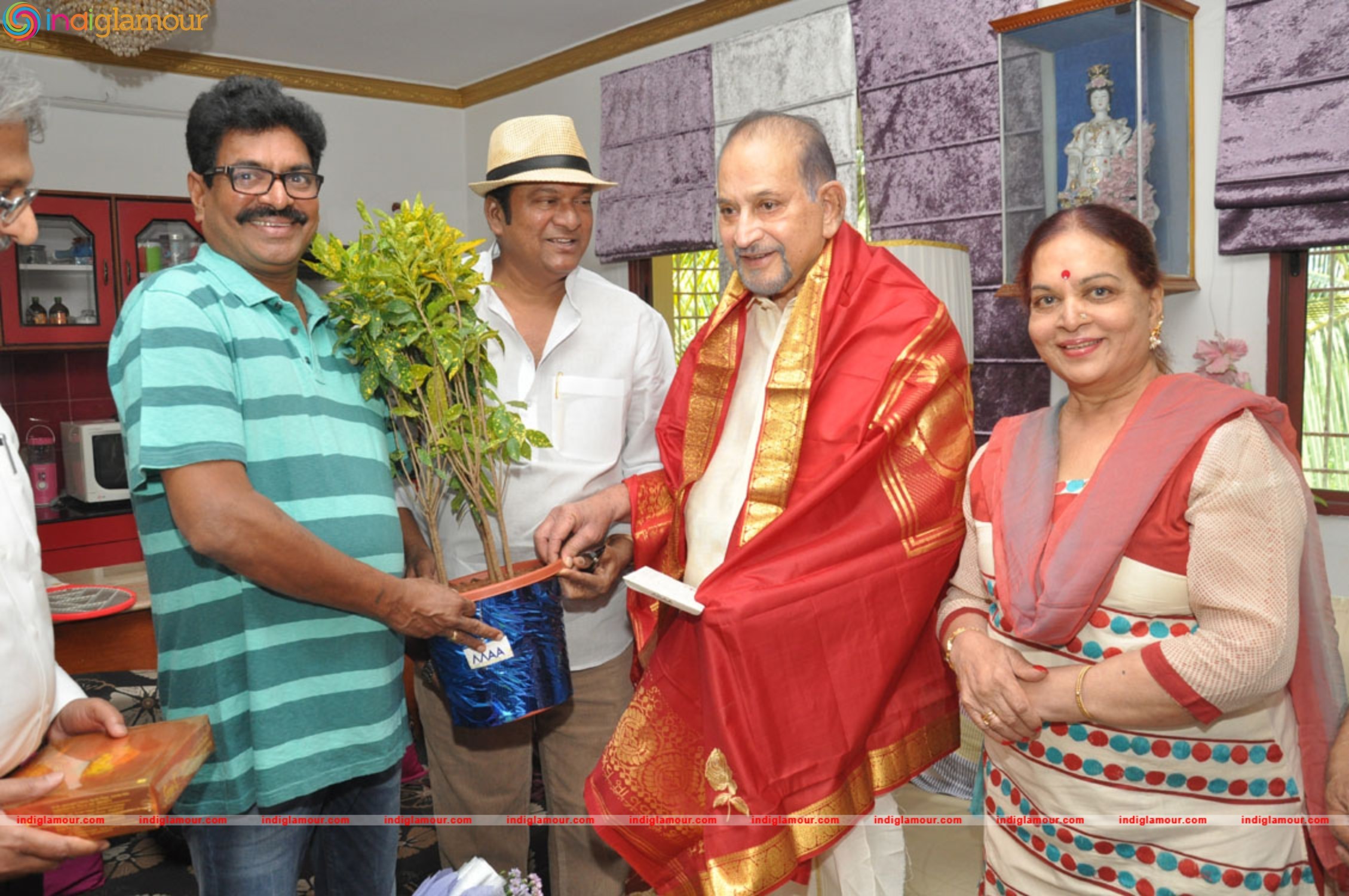 Maa Asosiation Felisitated Super Star Krishna His Birthday Event hd photo
