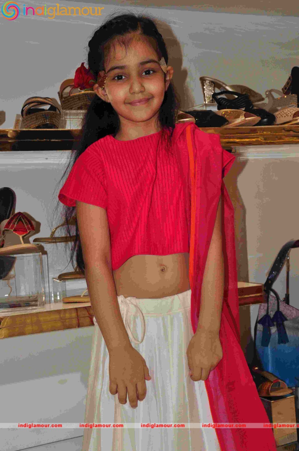Neeru Opens Yuva Footwear Event hd photo