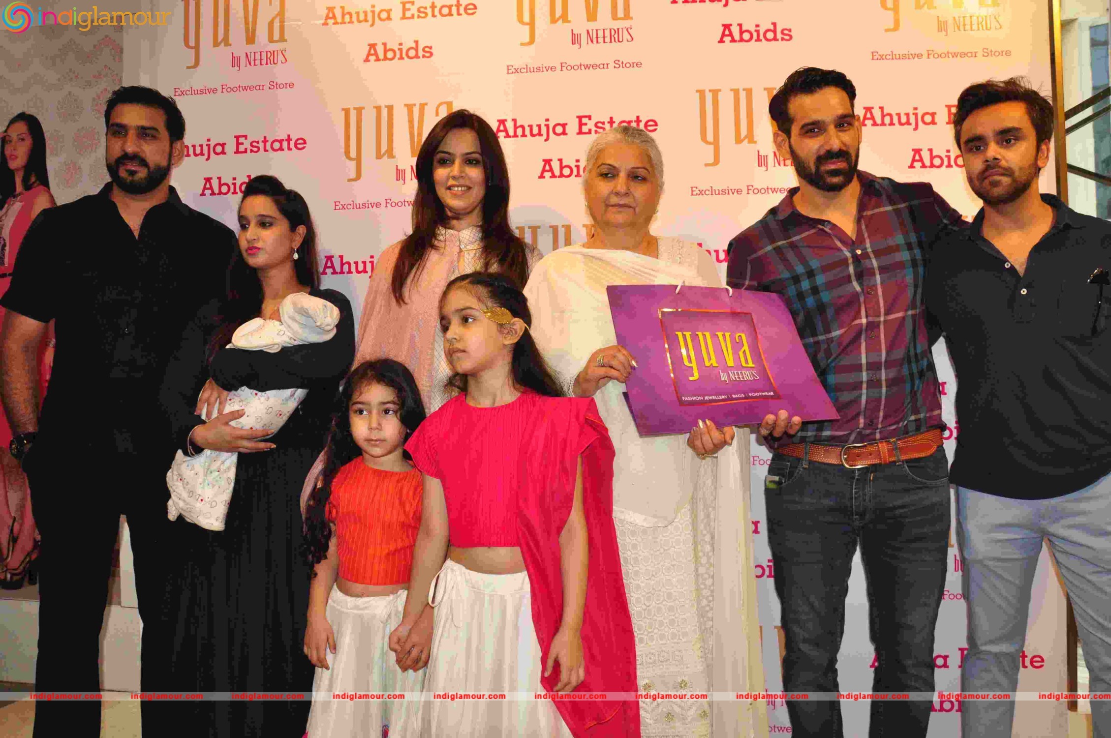 Neeru Opens Yuva Footwear Event hd photo