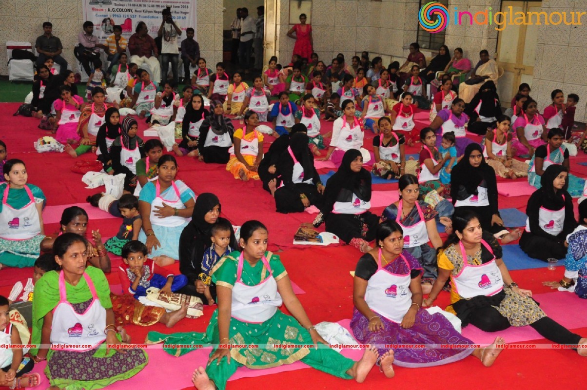 Kovida Sahrudaya International Yoga Day Celebrations Event hd photo