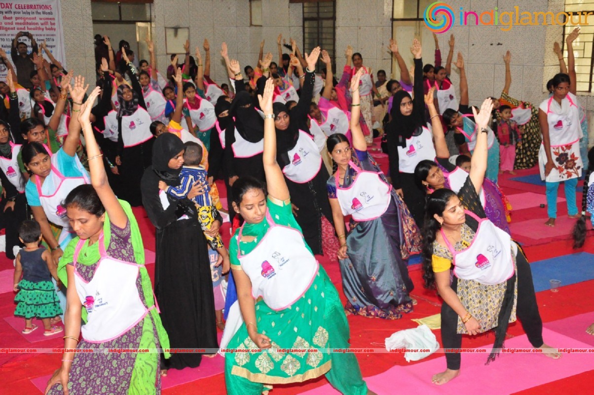 Kovida Sahrudaya International Yoga Day Celebrations Event hd photo