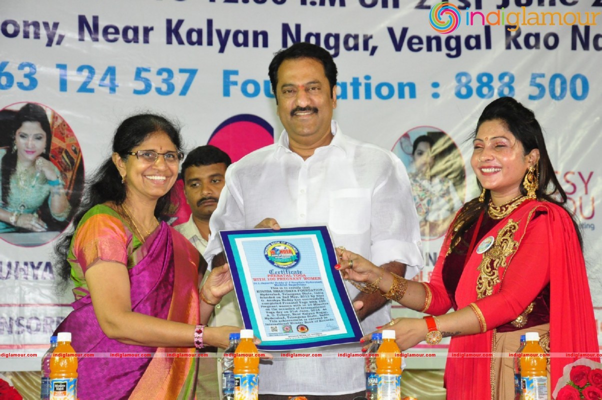 Kovida Sahrudaya International Yoga Day Celebrations Event hd photo