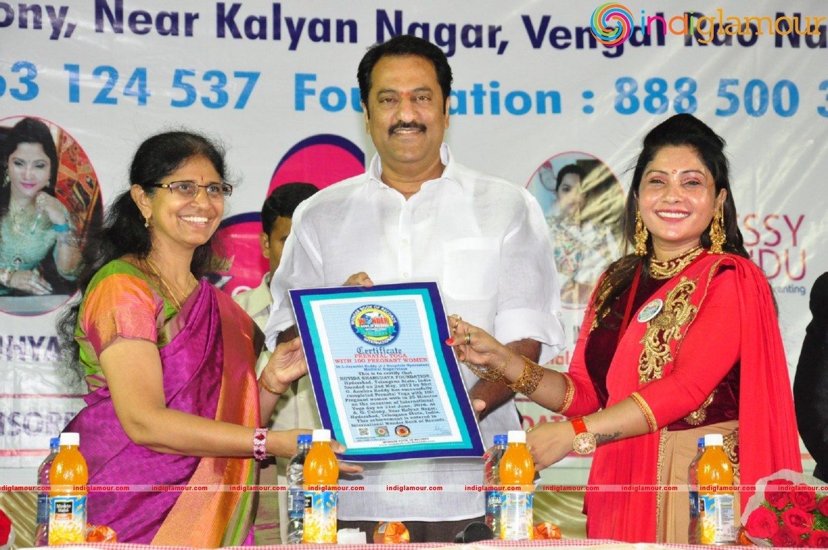 Kovida Sahrudaya International Yoga Day Celebrations Event hd photo