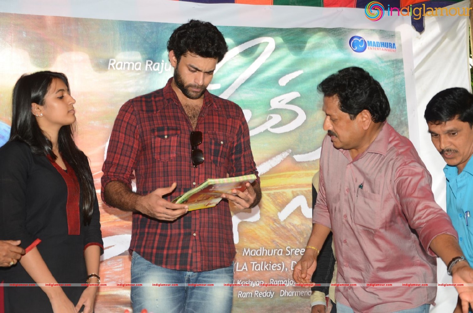 Oka Manasu Fans Celebrations Event hd photo