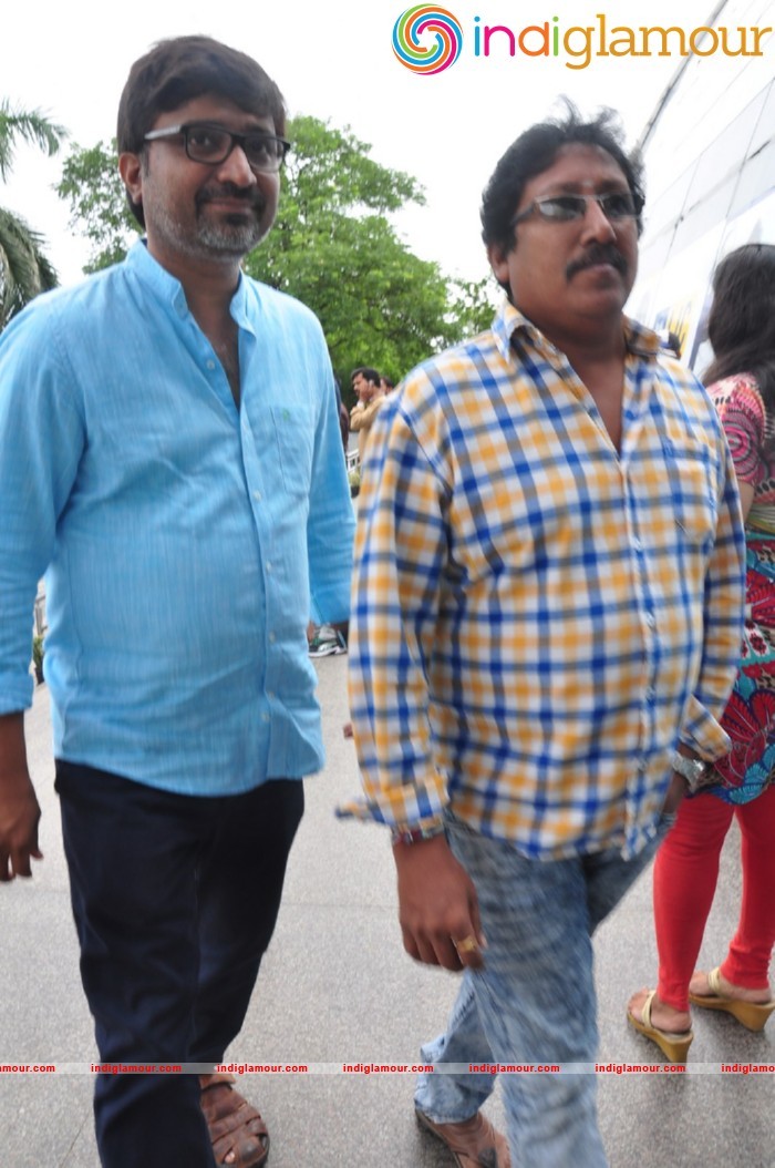 Oka Manasu Theater Coverage Pics Event hd photo