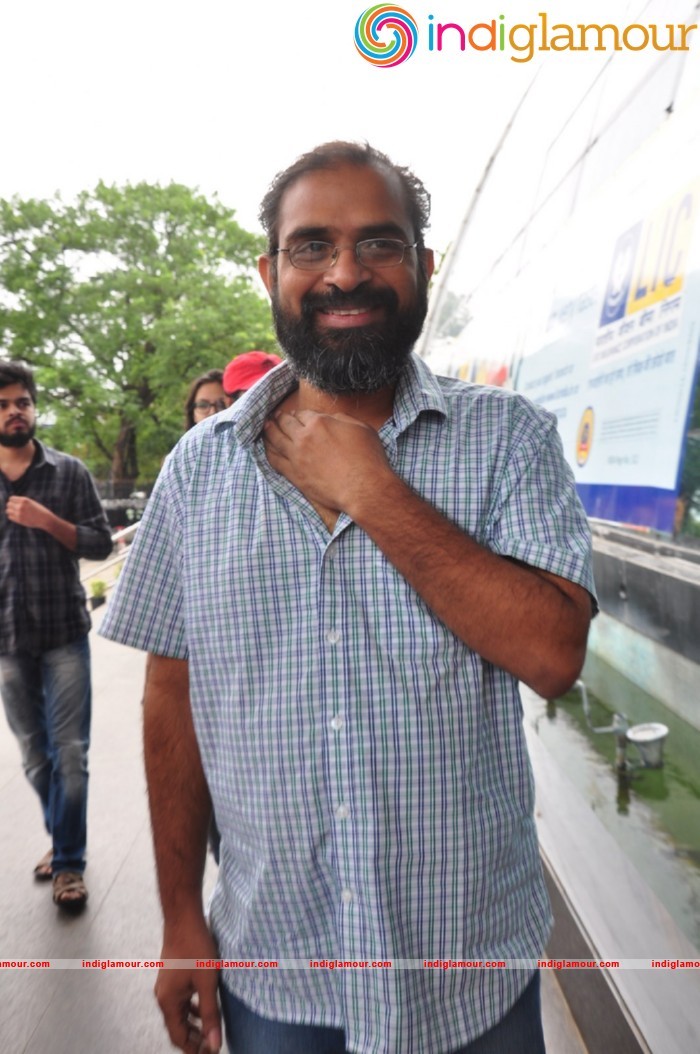 Oka Manasu Theater Coverage Pics Event hd photo