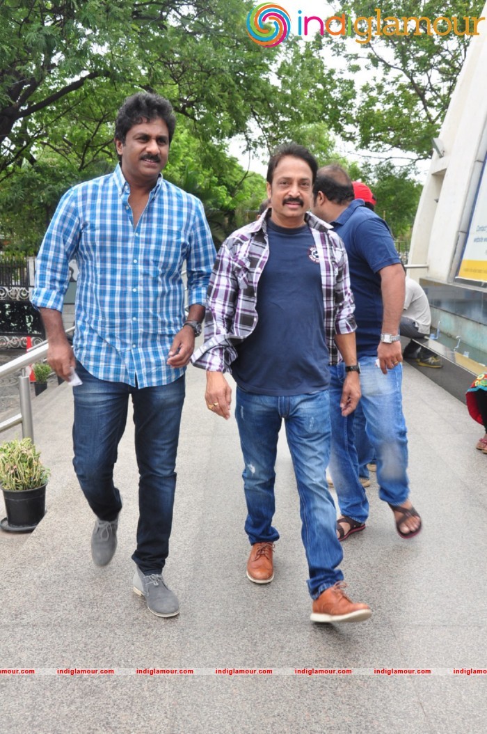 Oka Manasu Theater Coverage Pics Event hd photo