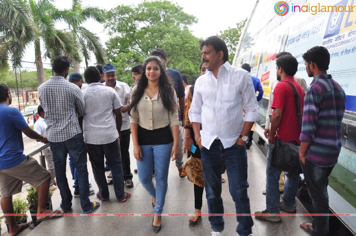 Oka Manasu Theater Coverage Pics Event hd photo