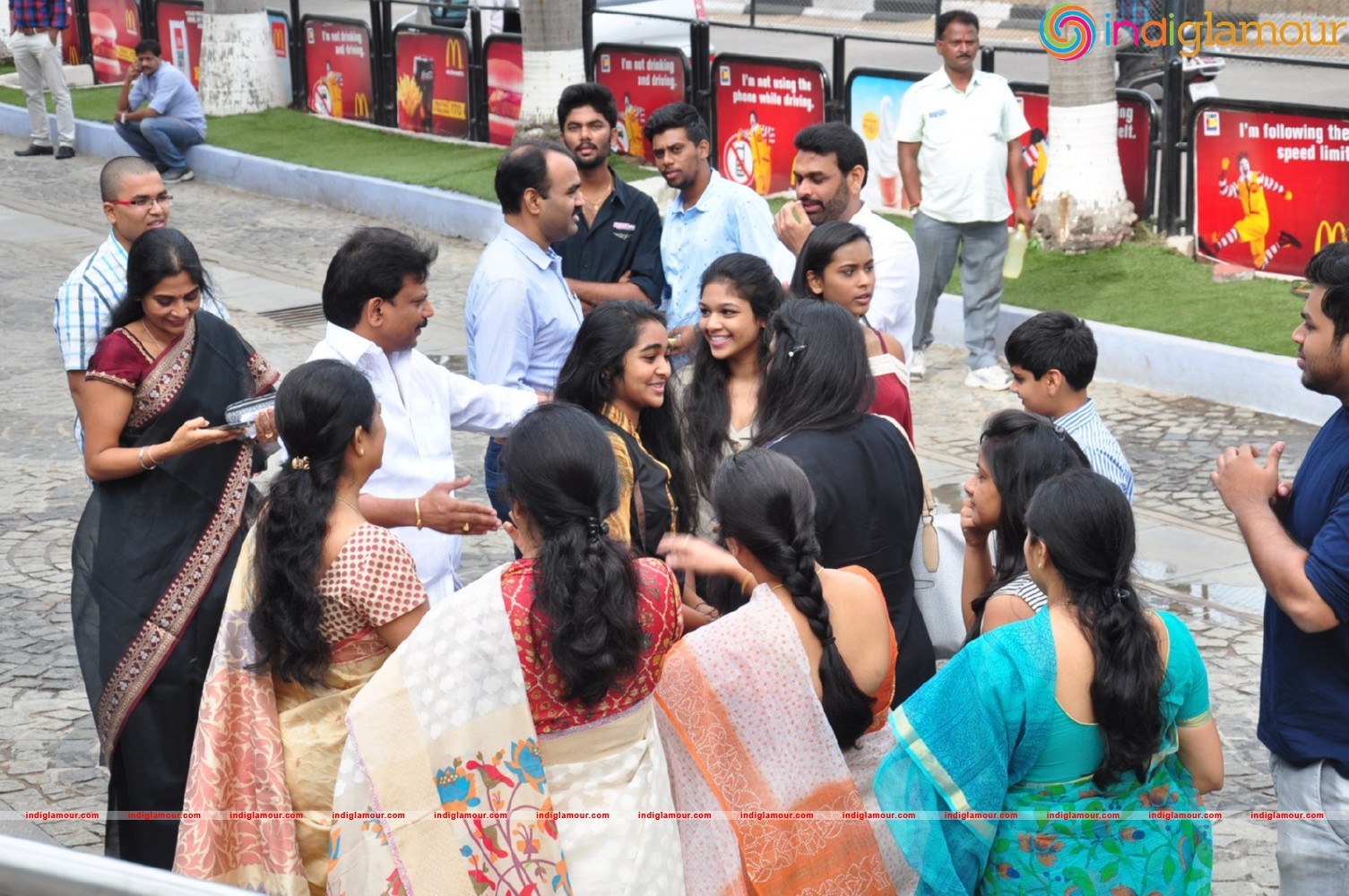 Oka Manasu Theater Coverage Pics Event hd photo